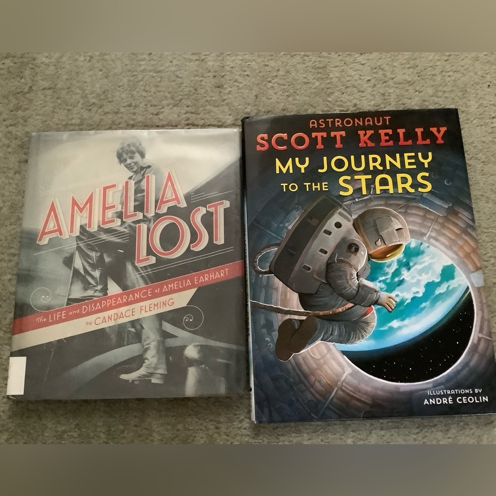 Set 2 biographies: Amelia Earhart and Astronaut Scott Kelly. Trailblazers!